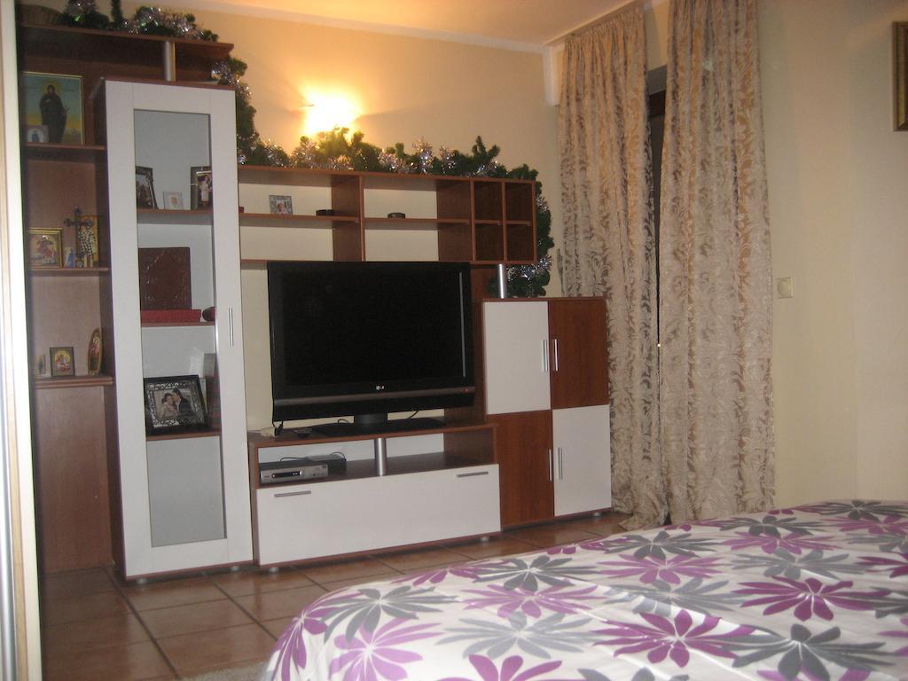 Guest House Maja Novi Sad Exterior photo